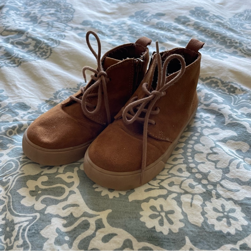 Baby GAP Suede Boots Size 9